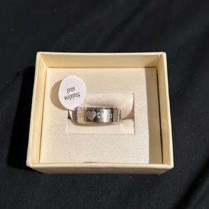 STAINLESS STEEL SILVER Wedding band w/crystal SIZE 18 = US size 7